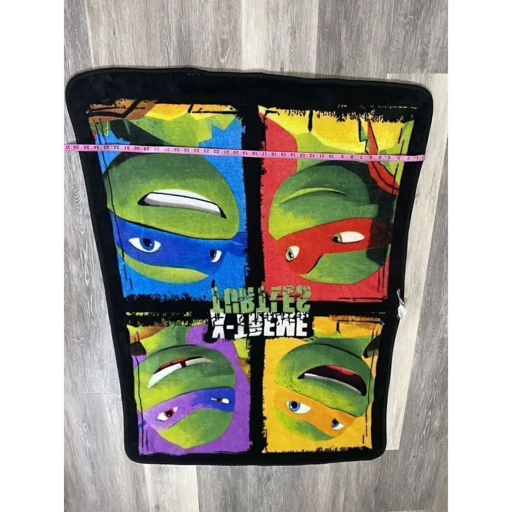 Nickelodeon Teenage Mutant Ninja Turtles Blanket Fleece Throw 48 x 33